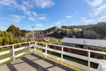 489 Kaikorai Valley Road, Bradford