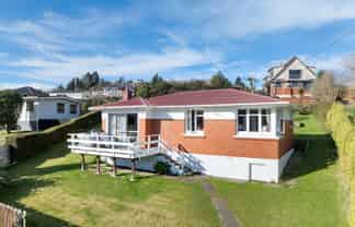 489 Kaikorai Valley Road, Bradford
