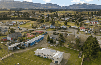 5669A West Coast Road, Springfield