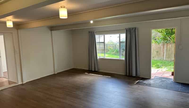 a/290 Rangatira Road, Beach Haven
