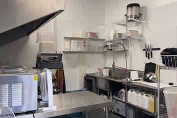 Ideally Located Storage/Loading Dock Tenancy