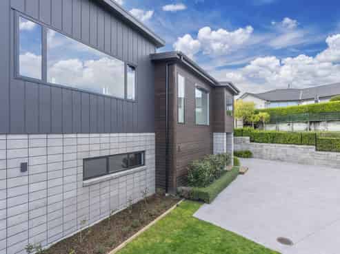 21 Coprosma Crescent, Waipahihi