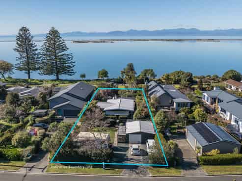 21 Trewavas Street, Motueka