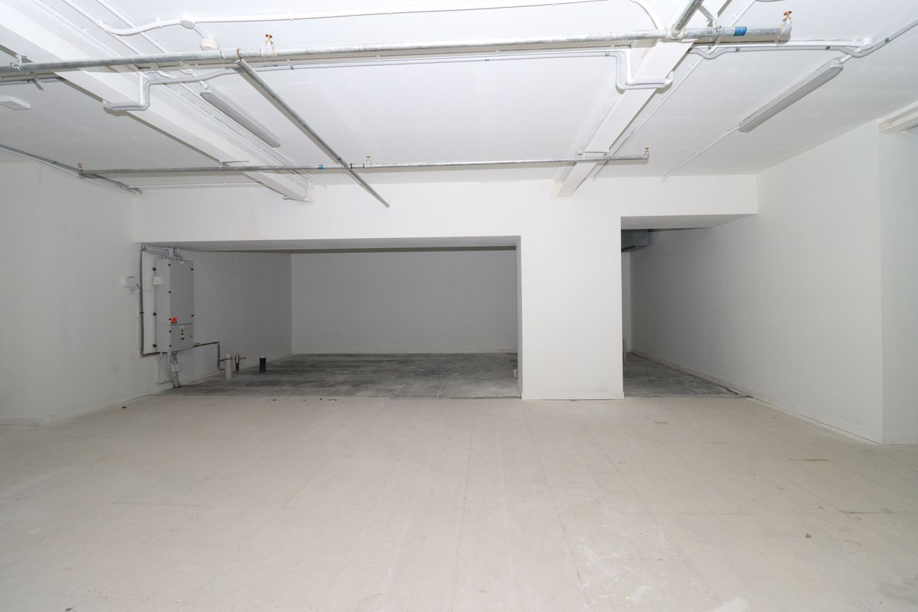 Upper Queen Street Hospitality Space - Поглед 5