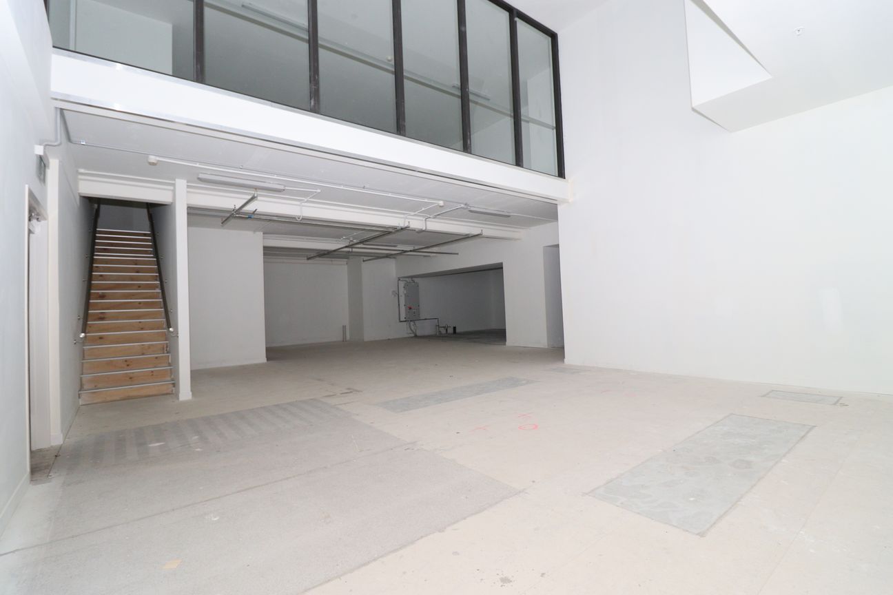 Upper Queen Street Hospitality Space - Поглед 3