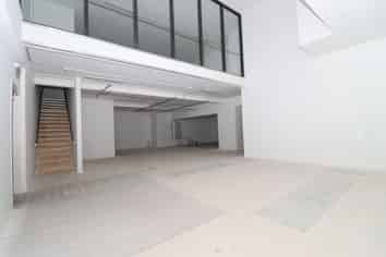 Upper Queen Street Hospitality Space 