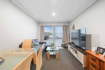 14A Castleton Way, Flagstaff
