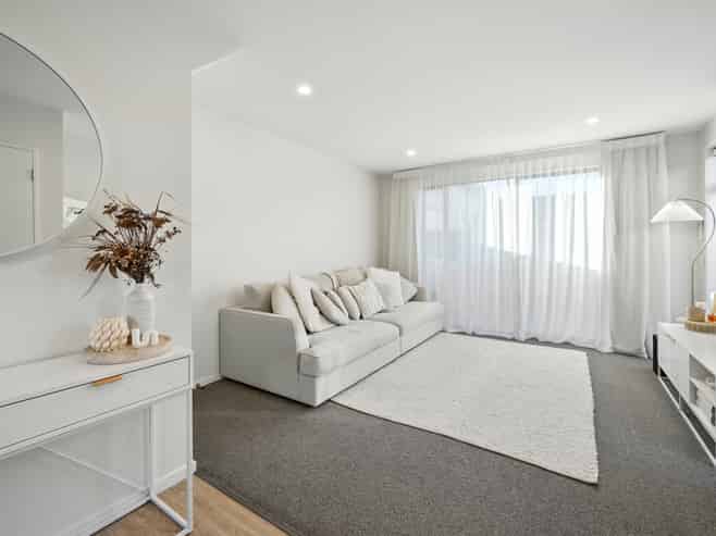 16D Champion Street, Saint Albans