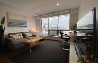 702B/4 Elizabeth St, Mount Victoria