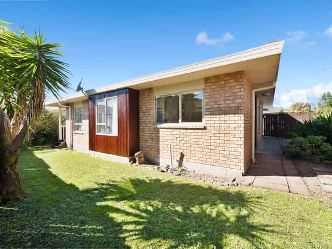 16 Munroe Road, Ranui