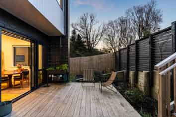 33 Meg Lane, Glen Eden