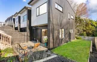 33 Meg Lane, Glen Eden
