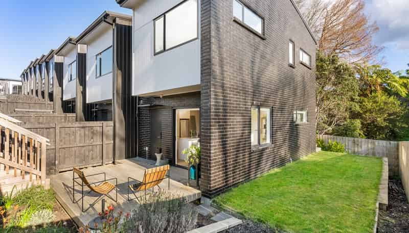 33 Meg Lane, Glen Eden