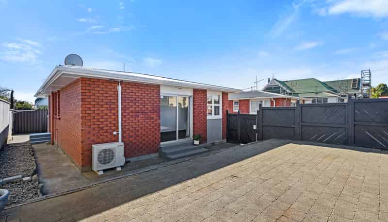 1/306 Devon Street West, New Plymouth