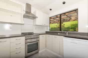 22 Albatross Close, Whitby