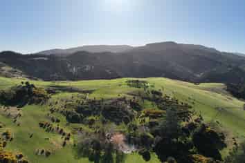 121 Silverstream Valley Road, North Taieri