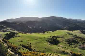 121 Silverstream Valley Road, North Taieri