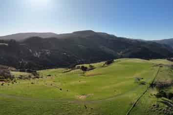 121 Silverstream Valley Road, North Taieri