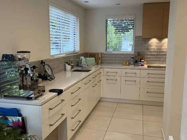 a/9 Beverley Street, Merivale
