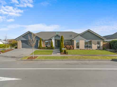 53 Napier Drive, Hornby