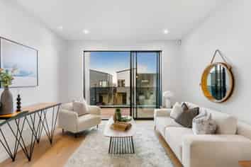 35 Puihi Crescent, Westgate