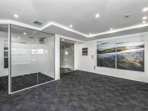 Premium Parnell office
