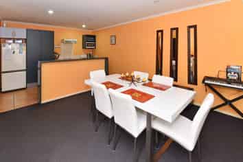 17B Ksenia Drive, Flat Bush