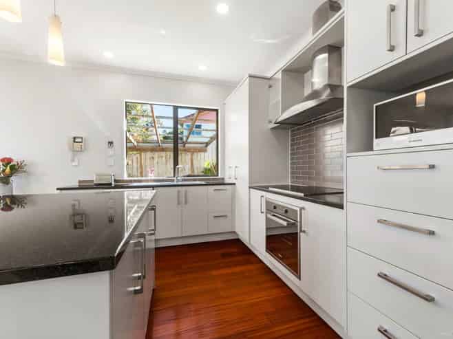 45A Sycamore Drive, Sunnynook