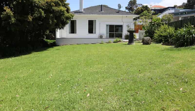 76 Onewa road, Northcote Point