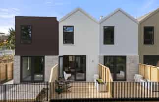 Lot 2/4 William Earp Place, Tawa