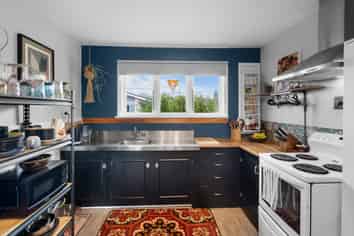 2 Lee Street, Southbridge