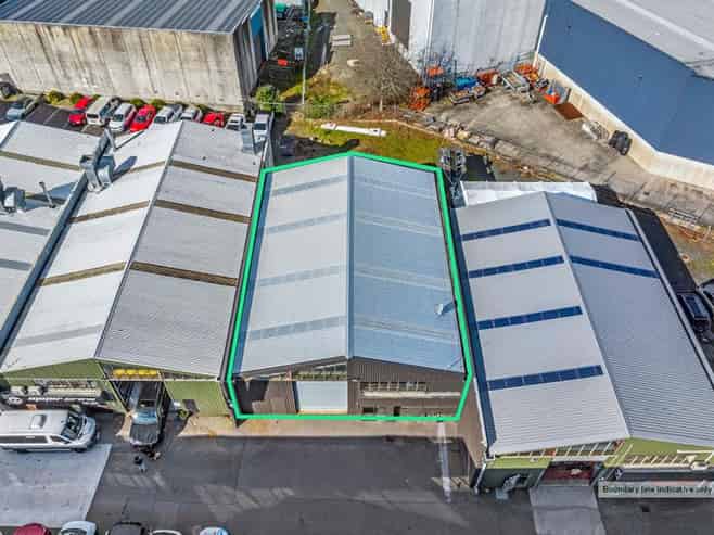CBRE | Fully Refurbished East Tamaki Unit