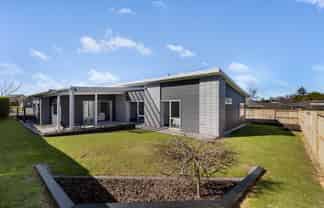 98 Stirling Drive, Morrinsville