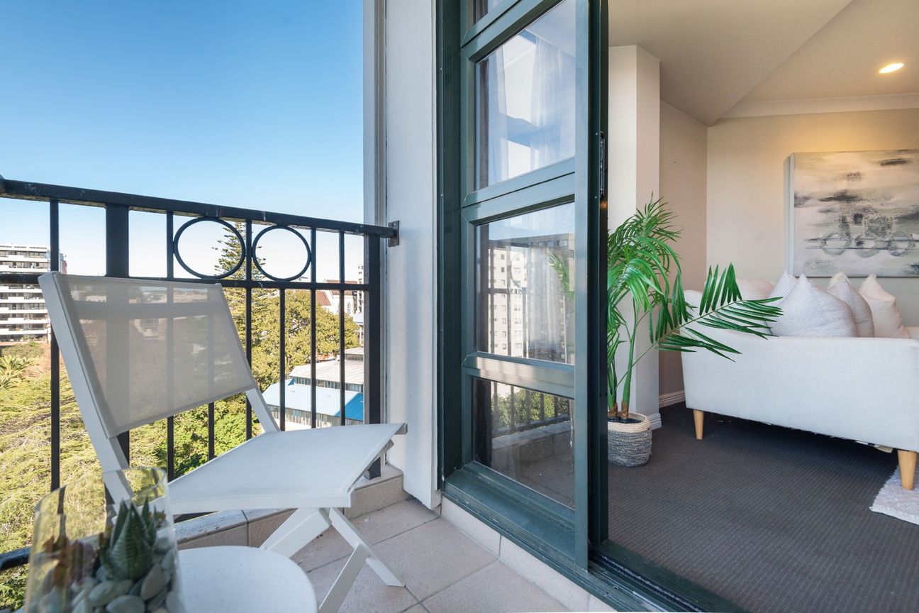 Sunny, Spacious and Elevated - Vista 4