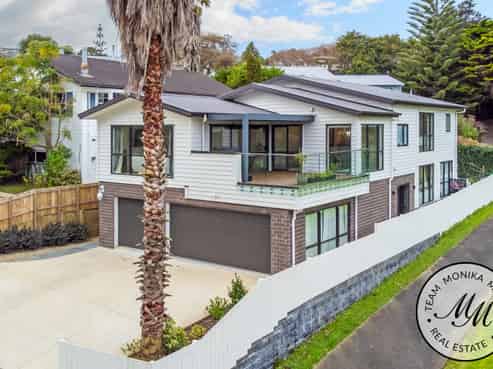 7 Palmetto Place, Goodwood Heights