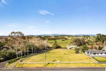 25 Colombo Road, Waiuku