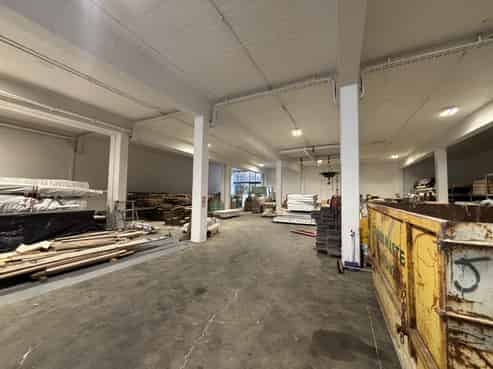 No-Fuss Industrial Space - Ngauranga