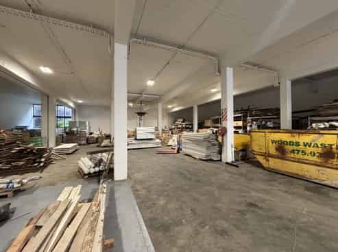 No-Fuss Industrial Space - Ngauranga