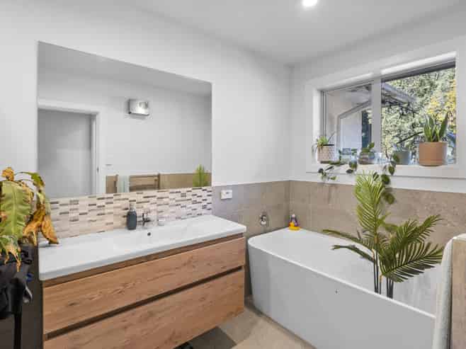 687 Weedons Ross Road, West Melton