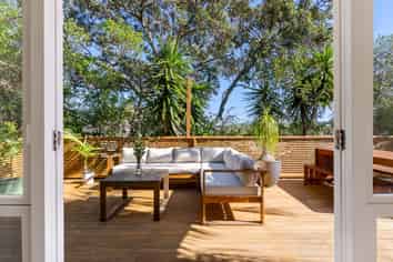 1/16A Bardia Street, Belmont