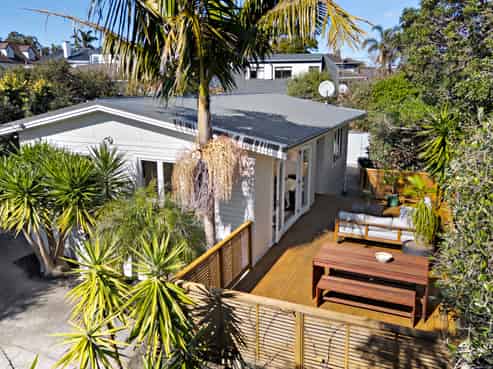 1/16A Bardia Street, Belmont