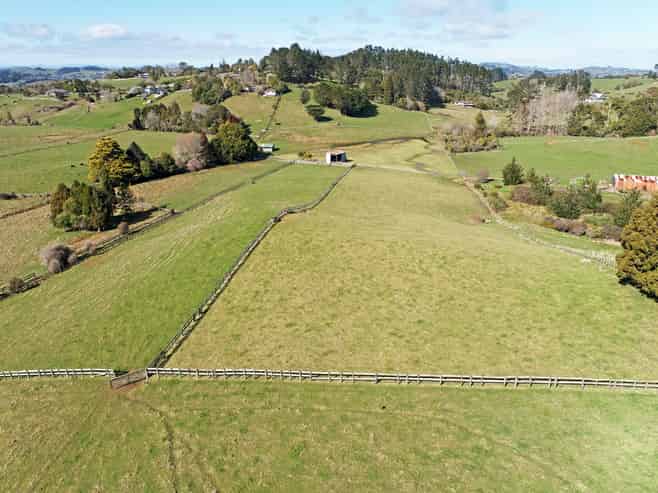 1723 Ponga Road, Hunua