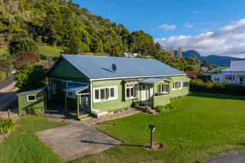 56 Beach Road, Collingwood