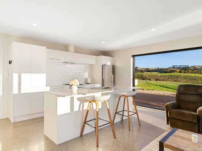 76 Munros Road, Clevedon