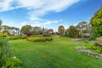 1325 Collingwood-puponga Main Road, Collingwood