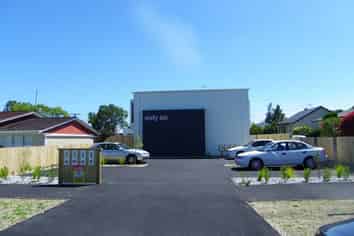 1B/66 May Street, Hillcrest