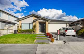 18 Rauaruhe Road, Karaka