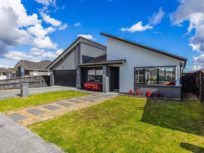 10 Brumbie Way, Karaka