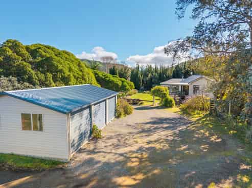 1960 Redwood Pass Road, Seddon
