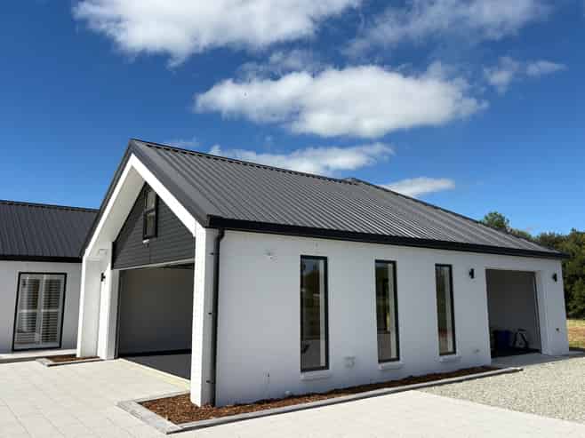 25 Awatiro Drive, Kaukapakapa